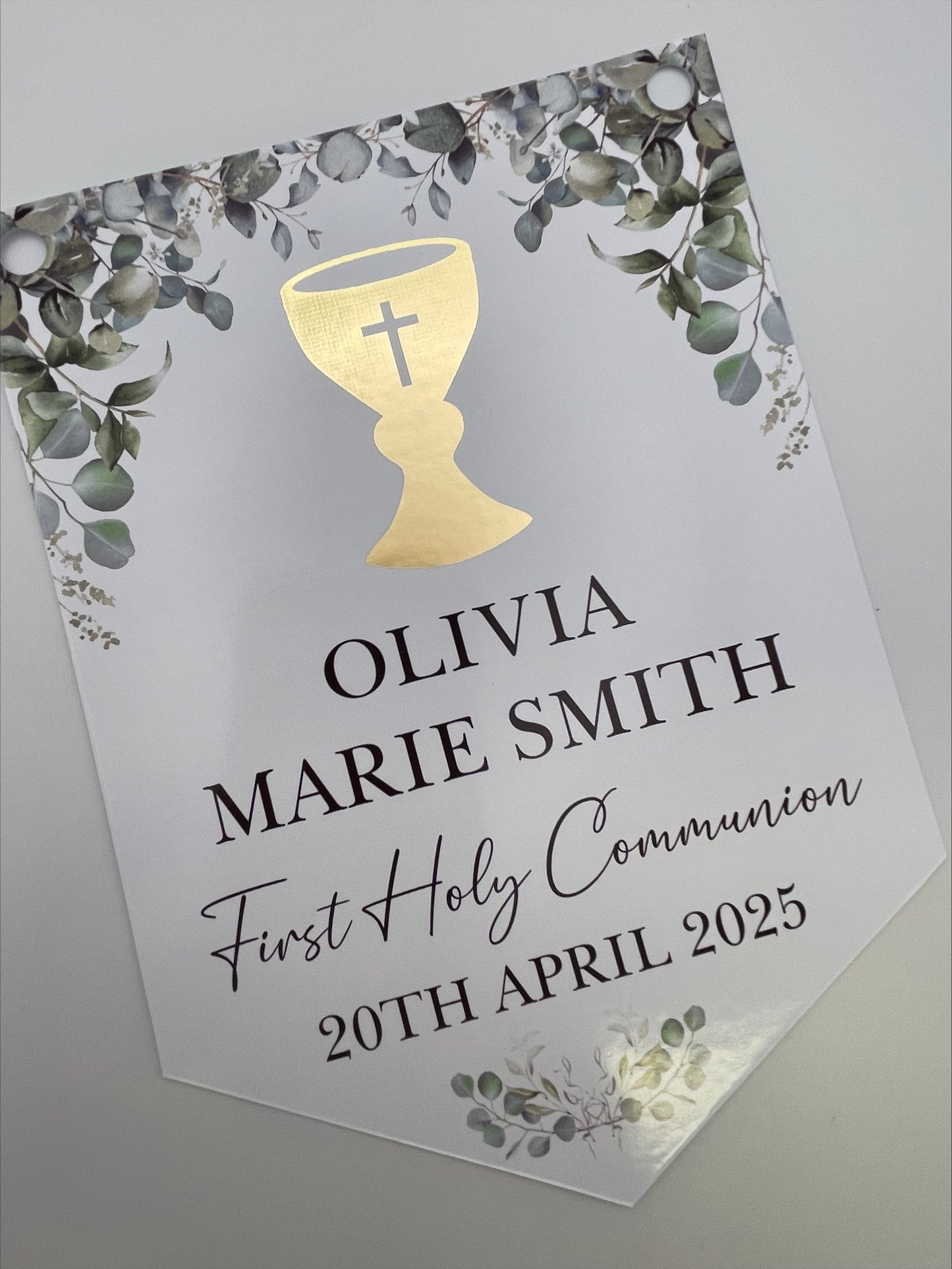 1st Holy Communion Bunting with Gold Foiled Chalice personalised with Name, First Holy Communion and Date. Made from 300gsm single sided gloss card