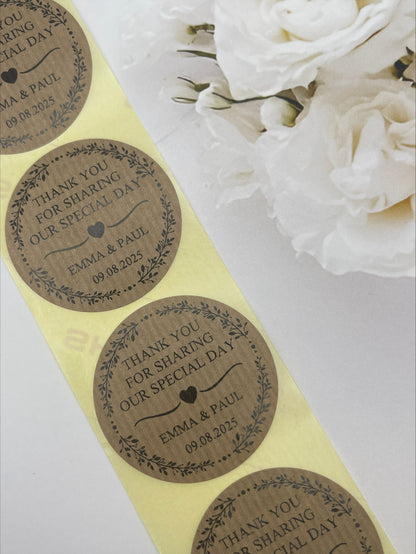 Wedding greenery edge Kraft  Sticker in Black personalised with names and Date
